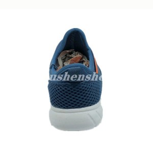 sports shoes-kids shoes 38