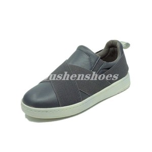 Skateboard shoes kids shoes hight cut 25