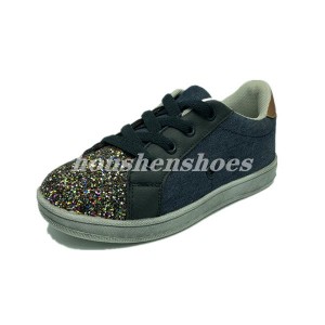 Skateboard shoes kids low cut 13