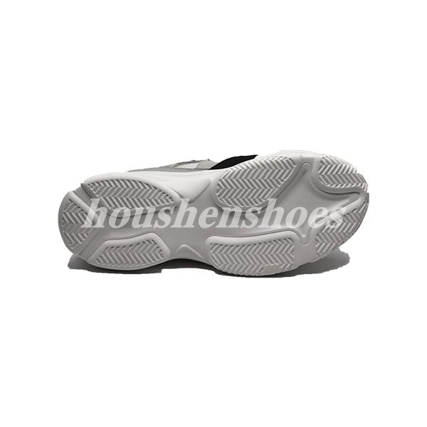 Sports shoes-laides 35